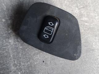 кнопка стеклоподъемника двери Mercedes-Benz E-Класс W210/S210 1997, 3.0 л., TD, дизель, АКПП, седан
