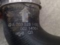 патрубок интеркулера Mercedes-Benz C-Класс W203/S203/CL203 2002, 2.2 л., дизель, АКПП, синий, хетчбэк 3 дв., правый руль - фото №2