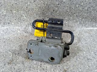 петля двери Audi A6 4A/C4 (1994 - 1997)