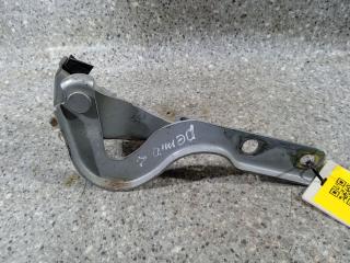 петля капота левая Mazda Demio DW [рестайлинг] (1999 - 2007)