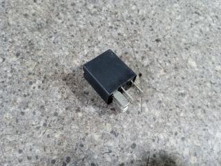 реле (прочие) Renault Scenic RX4 1 поколение (1996 - 1999), 2.0 л., i, F4R 744, бензин, МКПП, полный привод, 770041484