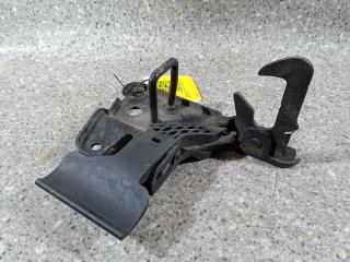 замок капота Audi A6 4F/C6 (2004 - 2008), седан, 4F0823480A