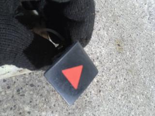 кнопка аварийной сигнализации Skoda Fabia 1 поколение (6Y) (1999 - 2004), 5J0953235