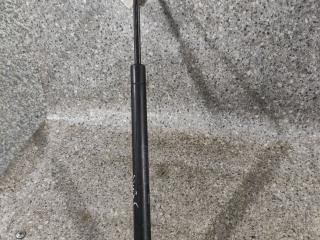 амортизатор крышки багажника (3-5 двери) Mitsubishi Outlander 2 поколение [рестайлинг] (2009 - 2012), 2.2 л., DiD, дизель, полный привод, 5802A303