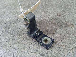 петля двери Audi A6 4F/C6 (2004 - 2008), седан