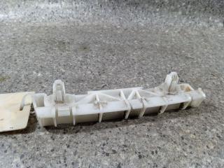 Крепление бампера переднего Mitsubishi Outlander 2 поколение [рестайлинг] (2009 - 2012), 2.2 л., DiD, дизель, полный привод, 1Z0N