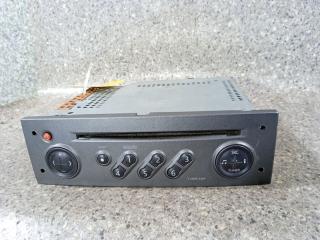 магнитола Renault Scenic 2 поколение (2003 - 2006), 8200300859