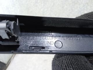 накладка на торпедо (консоль) Renault Scenic 3 поколение (2009 - 2012), 684120014R, 684210029R