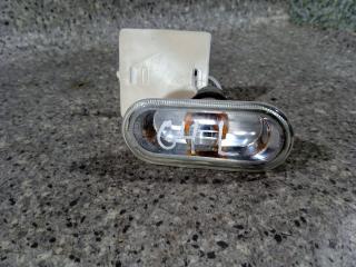 повторитель поворота на крыле правый Volkswagen Golf 4 поколение (1997 - 2006), 1J0949117