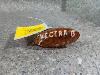 повторитель поворота на крыле левый Opel Vectra B (1995 - 1999), 90504212