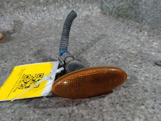 повторитель поворота на крыле правый Opel Vectra B [рестайлинг] (1999 - 2002), 90504212