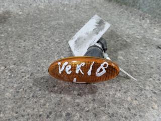 повторитель поворота на крыле левый Opel Vectra B [рестайлинг] (1999 - 2002), 90504212