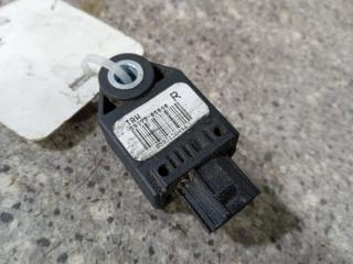датчик удара Toyota Avensis 2 поколение (T250) [рестайлинг] (2006 - 2009), 2.2 л., D-4D, дизель, 89173-05040