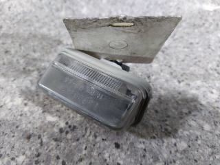 подсветка номера Toyota Avensis 2 поколение (T250) [рестайлинг] (2006 - 2009), седан