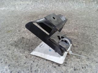 Крепление бампера переднего Toyota Avensis 1 поколение (T220) [рестайлинг] (2000 - 2003)