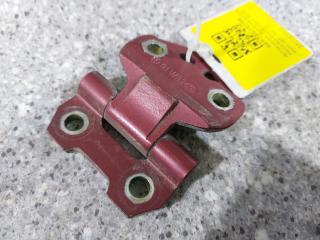 петля двери Mercedes-Benz E-Класс W124 [рестайлинг] (1987 - 1993), седан