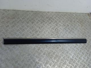 молдинг двери передней левой Mercedes-Benz E-Класс W210/S210 (1995 - 1999)