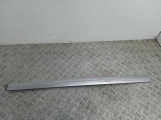 молдинг двери передней левой Mercedes-Benz C-Класс W203/S203/CL203 [рестайлинг] (2004 - 2008)