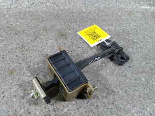 ограничитель открывания двери Mercedes-Benz C-Класс W203/S203/CL203 [рестайлинг] (2004 - 2008)