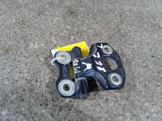 петля двери Mercedes-Benz C-Класс W202/S202 [рестайлинг] (1997 - 2001)