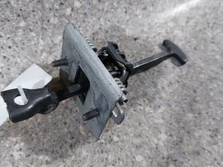 ограничитель открывания двери Peugeot 308 T7 (2007 - 2011), хетчбэк 5 дв.