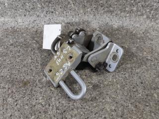 петля двери Audi A6 4B/C5 (1997 - 2001), 4B0833411E