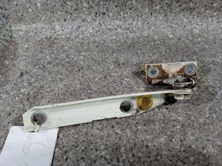 петля капота левая Audi 80 8C/B4 (1991 - 1996)