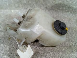 бачок тормозной жидкости Toyota Prius 2 поколение (2003 - 2011), 13231140120