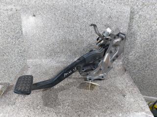 педаль тормоза Toyota Prius 2 поколение (2003 - 2011), 1.5 л., гибрид, 8951047010
