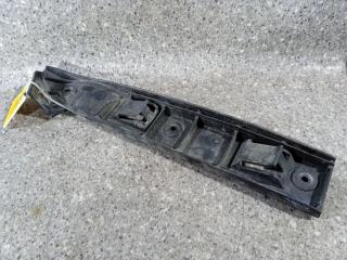 Крепление бампера переднего Volkswagen Golf 4 поколение (1997 - 2006), 1J0807184A