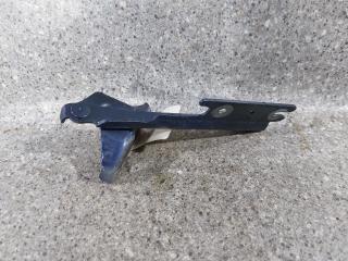 петля капота левая Mazda 626 GF [рестайлинг] (1999 - 2002)