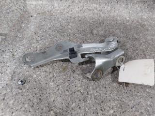 петля капота правая Toyota Avensis 2 поколение (T250) [рестайлинг] (2006 - 2009)