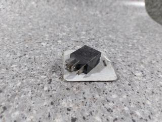 реле (прочие) Renault Scenic 2 поколение (2003 - 2006), 1.9 л., DCi, F9Q 800, дизель, 7700414484