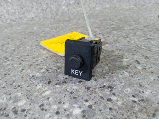 кнопка (выключатель) Toyota Prius 2 поколение (2003 - 2011), 1.5 л., i, X1N-W90, гибрид, АКПП, 15A257