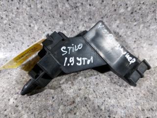 кронштейн радиатора Fiat Stilo 1 поколение (2001 - 2010), 1.9 л., JTD, дизель, 5A0070700