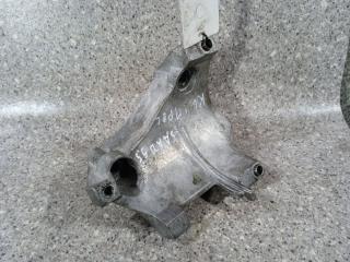 кронштейн компрессора кондиционера Saab 9-5 1 поколение [рестайлинг] (2001 - 2005), 2.0 л., Ti, B205E, бензин, 4670717