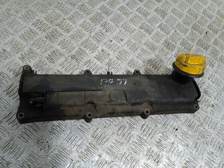 клапанная крышка Renault Megane 2 поколение (2002 - 2006), 1.5 л., DCi, K9K 704, дизель, МКПП, 8200117386