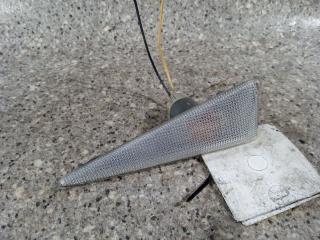 повторитель поворота на крыле правый Renault Scenic 2 поколение (2003 - 2006), 8200027151