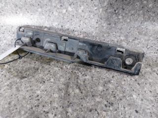 Крепление бампера переднего BMW 5 серия E60/E61 (2002 - 2007), 51777066227