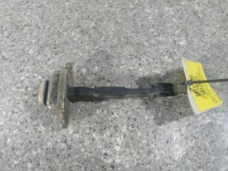 ограничитель открывания двери Nissan Almera Tino V10 [рестайлинг] (2003 - 2006)