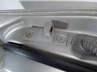 петля двери BMW 5 серия E60/E61 (2002 - 2007)