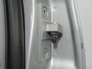 петля двери BMW 5 серия E60/E61 (2002 - 2007)