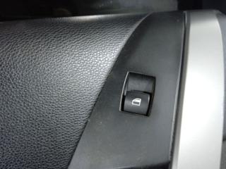 кнопка стеклоподъемника двери задней левой BMW 5 серия E60/E61 (2002 - 2007)