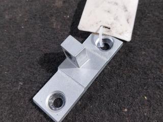 петля двери BMW 5 серия E60/E61 (2002 - 2007)