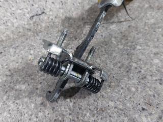 ограничитель открывания двери Dacia Logan 2 поколение (2013 - 2016), универсал