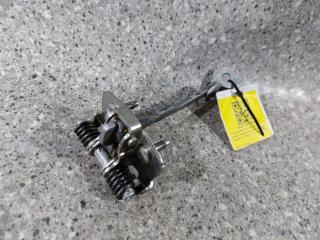 ограничитель открывания двери Dacia Sandero 2 поколение [рестайлинг] (2017 - 2025)