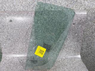 стекло двери задней левой Dacia Sandero 2 поколение [рестайлинг] (2017 - 2025)