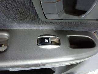 кнопка стеклоподъемника двери задней левой Kia Carens 1 поколение [рестайлинг] (2002 - 2006)