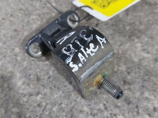 петля крышки багажника SEAT Altea 1 поколение (2004 - 2009)