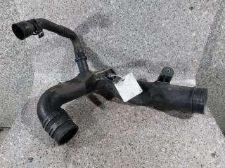 патрубок интеркулера Volkswagen Polo 5 поколение (2009 - 2015), 1.4 л., TDi, BNM, дизель, 6Q0129654BD, 045103493D